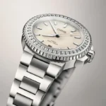 ORIS Aquis Date Diamonds 36,5mm - Image 9