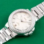 ORIS Aquis Date Diamonds 36,5mm - Image 8